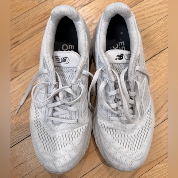 NEW BALANCE Womens Fresh Foam X 880v14 in Grey W8.5/M7 - Picture 5 of 14